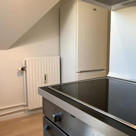 アパート Penthouse 2 Bedroom In A Popular Charming City Location. *